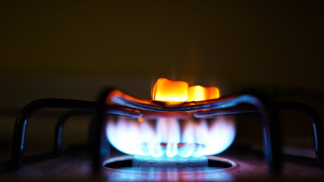 Проверка газового оборудования в квартире: график, что проверяют и нужно ли платить
